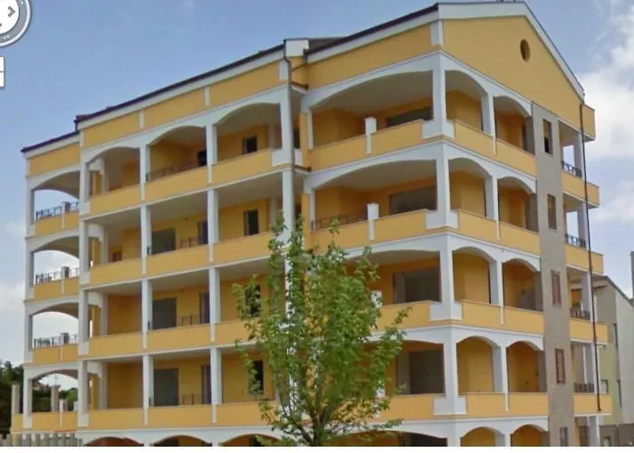 Regina Apartments